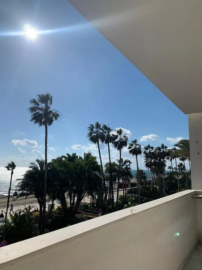 Beachfront Primera Linea De Playa En Casco Antiguo Estepona 0*,