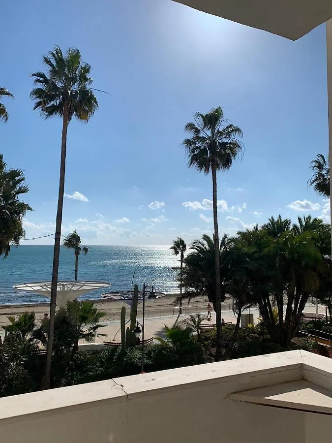 Beachfront Primera Linea De Playa En Casco Antiguo Estepona 0*,