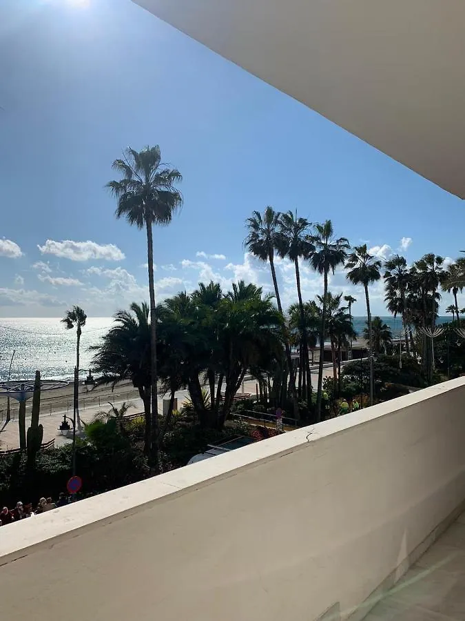 Beachfront Primera Linea De Playa En Casco Antiguo Estepona Apartment