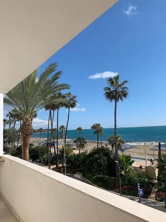 Apartment Beachfront Primera Linea De Playa En Casco Antiguo Estepona Spain